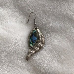 ISO this earring or pair